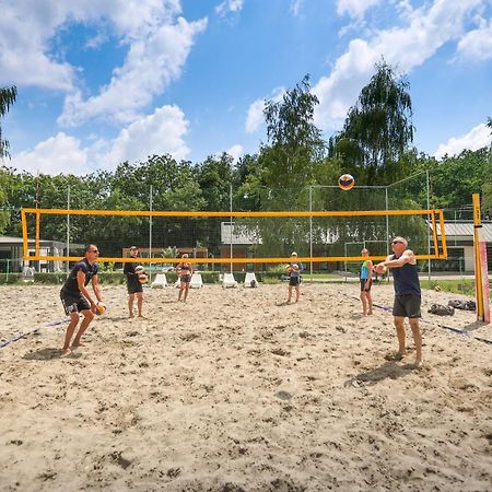 Отель Mohacsi Wellness Vendeghaz Es Lovasklub Экстерьер фото