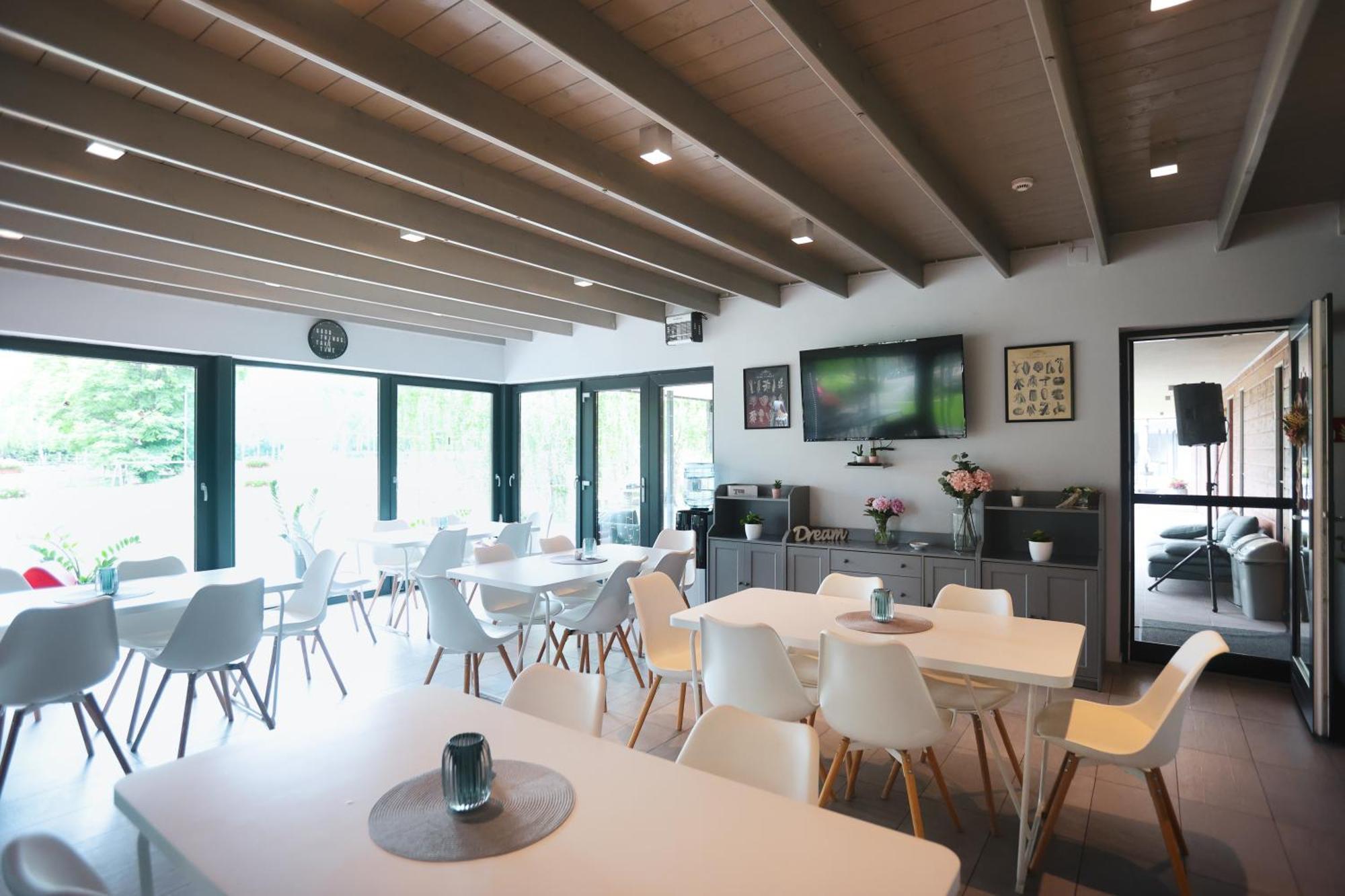 Отель Mohacsi Wellness Vendeghaz Es Lovasklub Экстерьер фото